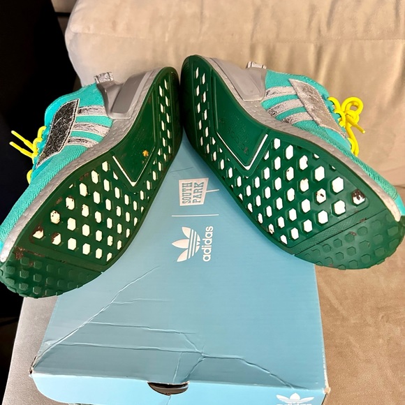 Adidas special edition South Park NMD R1.V2 professor chaos sneakers - Picture 5 of 9